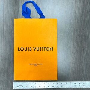 Louis Vuitton shopping bag